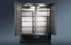 Шкаф морозильный Ариада R1400LX